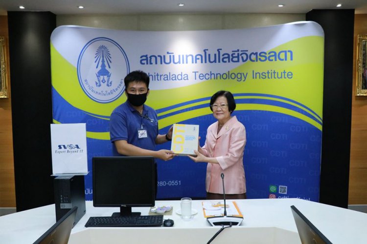 รับมอบคอมพิวเตอร์จากกลุ่มธุรกิจโครงการไอที บจม.เอสวีโอเอ — 6 พฤษภาคม 2025 — สถาบันเทคโนโลยีจิตรลดา CDTI