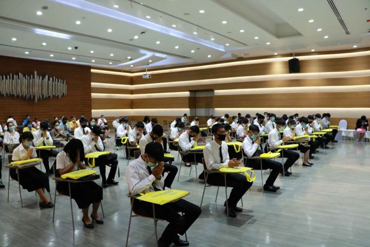 พิธีปฐมนิเทศนักศึกษาใหม่ คณะเทคโนโลยีอุตสาหกรรม ปีการศึกษา 2563 — 6 พฤษภาคม 2025 — สถาบันเทคโนโลยีจิตรลดา CDTI