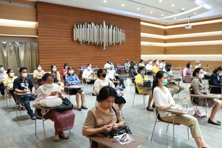 พิธีปฐมนิเทศนักศึกษาใหม่ คณะเทคโนโลยีอุตสาหกรรม ปีการศึกษา 2563 — 6 พฤษภาคม 2025 — สถาบันเทคโนโลยีจิตรลดา CDTI