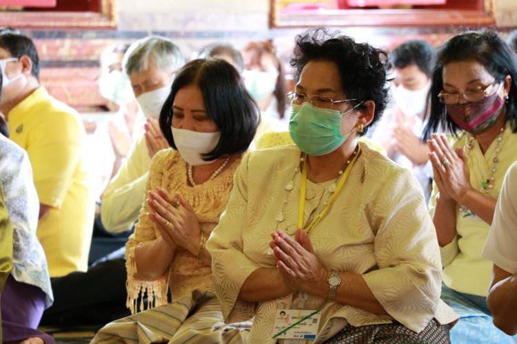 สจด. ถวายเทียนพรรษา เนื่องในวันเข้าพรรษา ณ อุโบสถ วัดเบญจมบพิตรดุสิตวนาราม ราชวรวิหาร — 6 พฤษภาคม 2025 — สถาบันเทคโนโลยีจิตรลดา CDTI