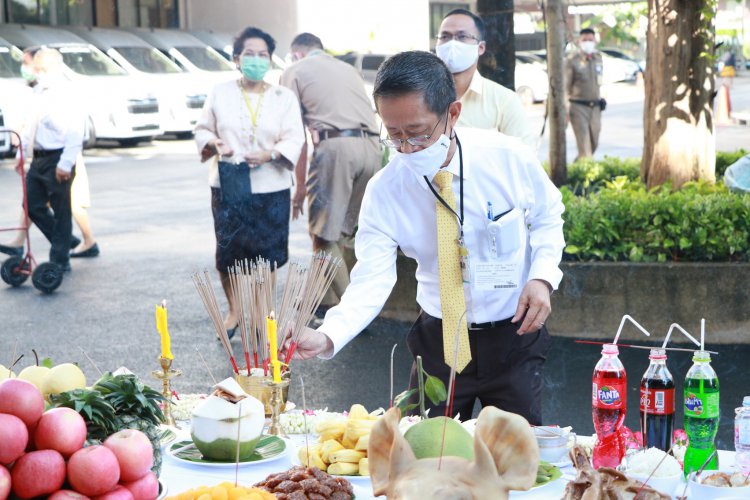พิธีสักการะสิ่งศักดิ์สิทธิ์ประจำสถาบันเทคโนโลยีจิตรลดา ประจำปี 2563 — 6 พฤษภาคม 2025 — สถาบันเทคโนโลยีจิตรลดา CDTI