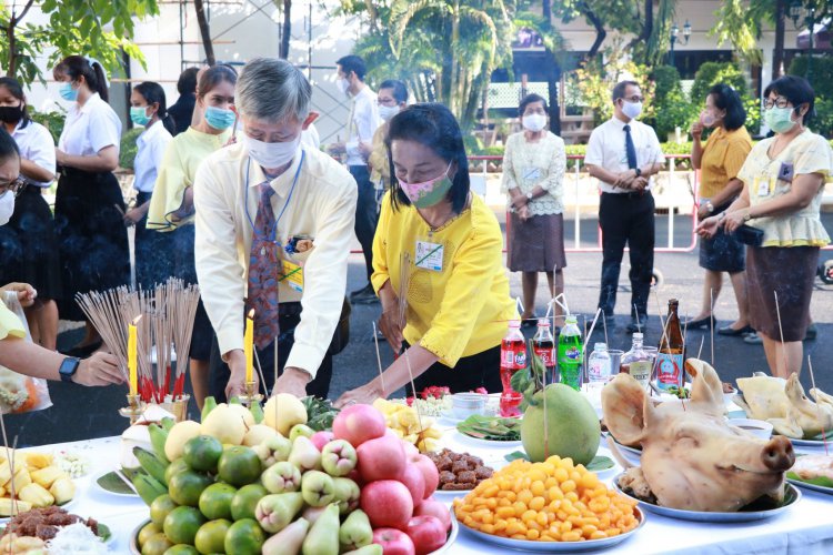 พิธีสักการะสิ่งศักดิ์สิทธิ์ประจำสถาบันเทคโนโลยีจิตรลดา ประจำปี 2563 — 6 พฤษภาคม 2025 — สถาบันเทคโนโลยีจิตรลดา CDTI