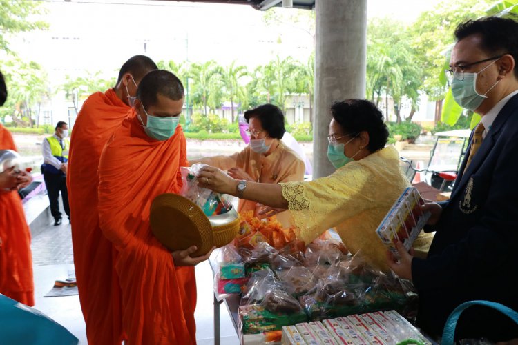 ถวายพระพรชัยมงคลพระบาทสมเด็จพระปรเมนทรรามาธิบดีศรีสินทรมหาวชิราลงกรณ พระวชิรเกล้าเจ้าอยู่หัว — 6 พฤษภาคม 2025 — สถาบันเทคโนโลยีจิตรลดา CDTI
