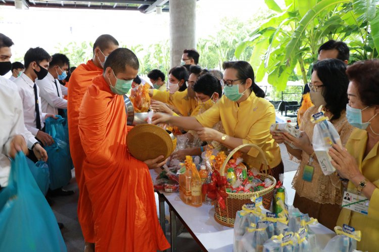 ถวายพระพรชัยมงคลพระบาทสมเด็จพระปรเมนทรรามาธิบดีศรีสินทรมหาวชิราลงกรณ พระวชิรเกล้าเจ้าอยู่หัว — 6 พฤษภาคม 2025 — สถาบันเทคโนโลยีจิตรลดา CDTI