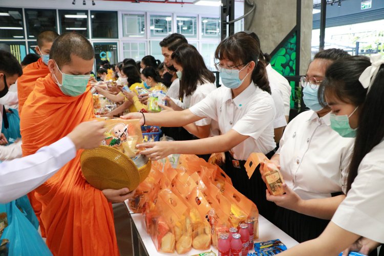 ถวายพระพรชัยมงคลพระบาทสมเด็จพระปรเมนทรรามาธิบดีศรีสินทรมหาวชิราลงกรณ พระวชิรเกล้าเจ้าอยู่หัว — 6 พฤษภาคม 2025 — สถาบันเทคโนโลยีจิตรลดา CDTI