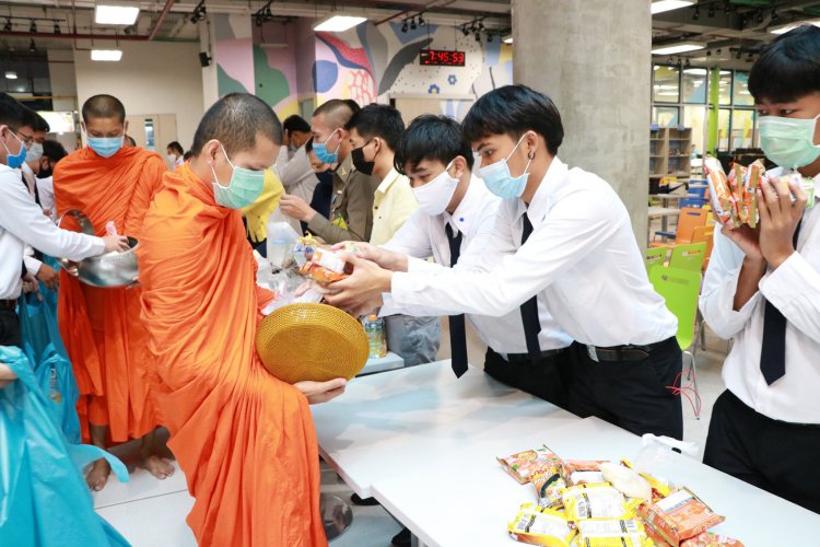 ถวายพระพรชัยมงคลพระบาทสมเด็จพระปรเมนทรรามาธิบดีศรีสินทรมหาวชิราลงกรณ พระวชิรเกล้าเจ้าอยู่หัว — 6 พฤษภาคม 2025 — สถาบันเทคโนโลยีจิตรลดา CDTI