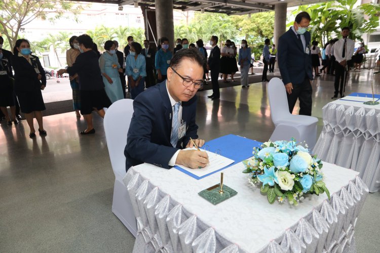 ถวายพระพรชัยมงคล เนื่องในโอกาสวันเฉลิมพระชนมพรรษาสมเด็จพระนางเจ้าสิริกิติ์ พระบรมราชินีนาถ พระบรมราชชนนีพันปีหลวง — 6 พฤษภาคม 2025 — สถาบันเทคโนโลยีจิตรลดา CDTI