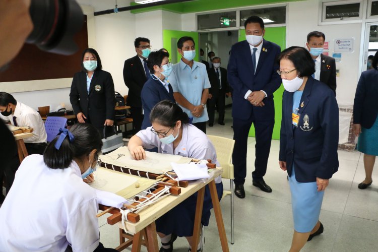 ต้อนรับรัฐมนตรีกระทรวงแรงงานและคณะ ในโอกาสเยี่ยมชมสถาบันฯ — 6 พฤษภาคม 2025 — สถาบันเทคโนโลยีจิตรลดา CDTI