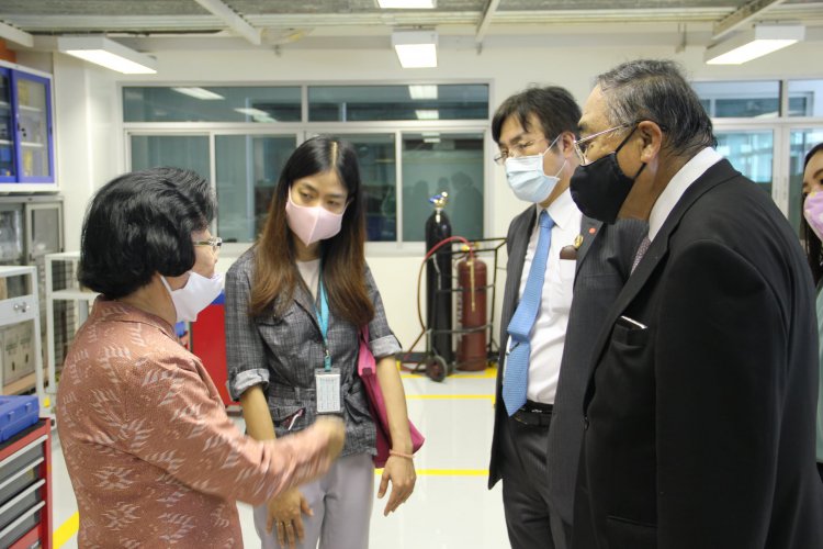 หารือความร่วมมือทางวิชาการในการพัฒนาหลักสูตรการเรียนการสอนของสถาบัน — 6 พฤษภาคม 2025 — สถาบันเทคโนโลยีจิตรลดา CDTI
