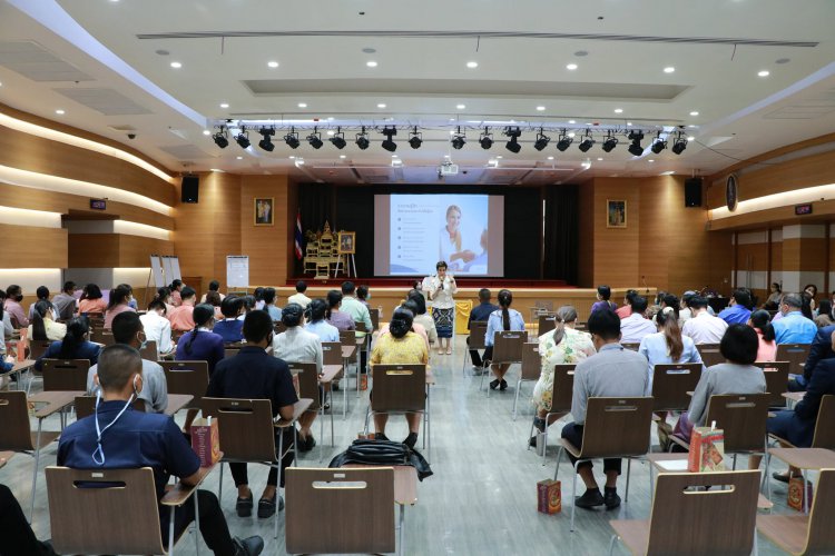 อบรม “ความเป็นจิตรลดา บุคลิกภาพและการวางตน” — 6 พฤษภาคม 2025 — สถาบันเทคโนโลยีจิตรลดา CDTI