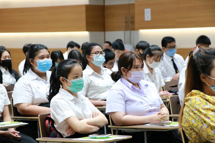 สุขภาพดีเริ่มต้นที่ 400 กรัม — 6 พฤษภาคม 2025 — สถาบันเทคโนโลยีจิตรลดา CDTI