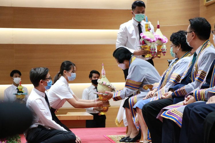 พิธีไหว้ครู ประจำปีการศึกษา 2563 — 3 พฤษภาคม 2025 — สถาบันเทคโนโลยีจิตรลดา CDTI