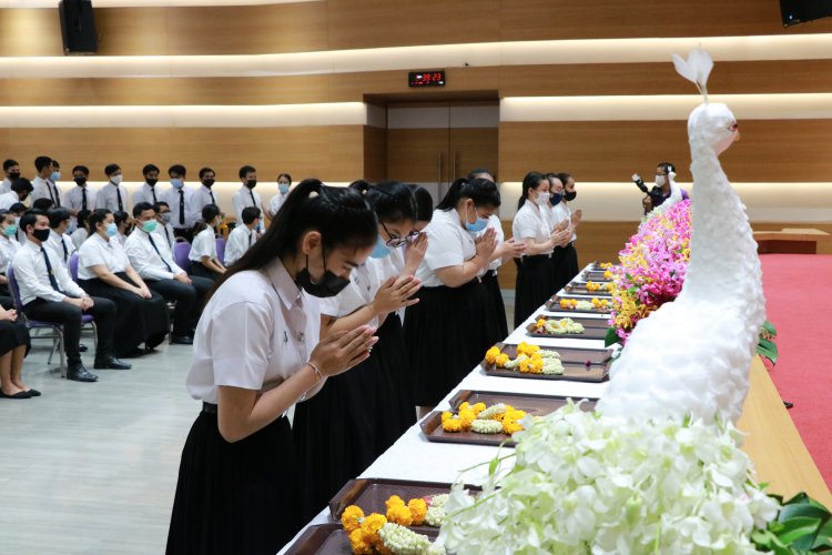 พิธีไหว้ครู ประจำปีการศึกษา 2563 — 3 พฤษภาคม 2025 — สถาบันเทคโนโลยีจิตรลดา CDTI