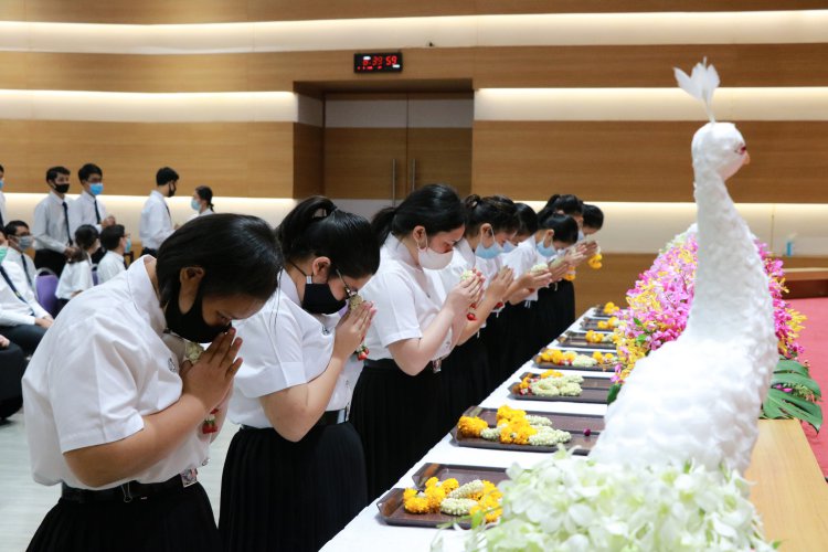 พิธีไหว้ครู ประจำปีการศึกษา 2563 — 3 พฤษภาคม 2025 — สถาบันเทคโนโลยีจิตรลดา CDTI