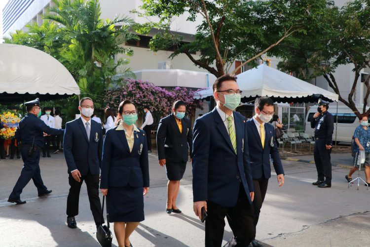 สถาบันเทคโนโลยีจิตรลดา ร่วมวางพวงมาลา เนื่องในวันมหิดล — 3 พฤษภาคม 2025 — สถาบันเทคโนโลยีจิตรลดา CDTI