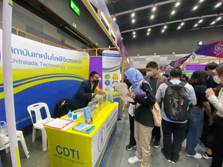 ออกบูธแนะแนวการศึกษาและการอบรมระยะสั้น ในงาน "JOB EXPO THAILAND 2020" — 2 พฤษภาคม 2025 — สถาบันเทคโนโลยีจิตรลดา CDTI