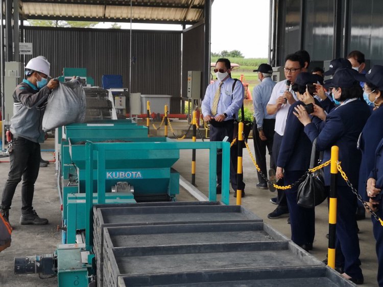 สจด.เข้าเยี่ยมชมและศึกษาดูงานโครงการ Kubota Farm โดยบริษัทสยามคูโบต้าคอร์ปอเรชั่น จำกัด — 3 พฤษภาคม 2025 — สถาบันเทคโนโลยีจิตรลดา CDTI