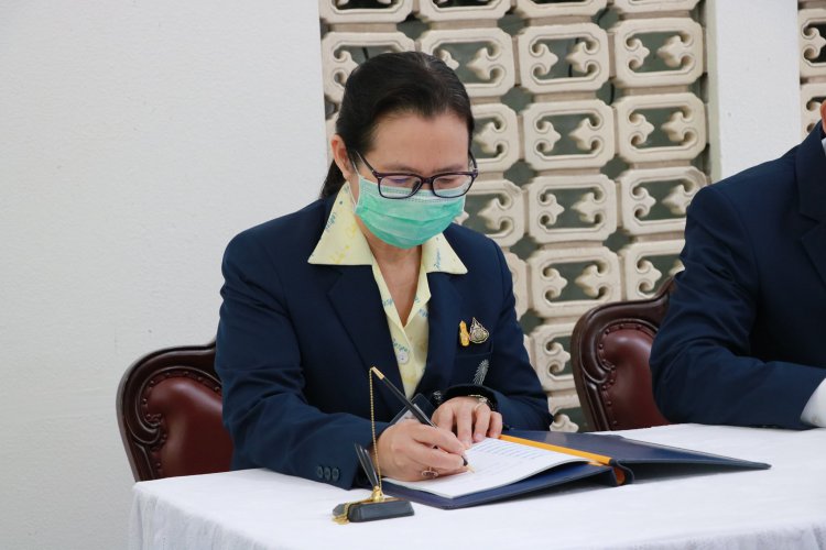 ลงนามถวายพระพร เนื่องในวันคล้ายวันประสูติ พระเจ้าวรวงศ์เธอ พระองค์เจ้าสิริภาจุฑาภรณ์ — 4 พฤษภาคม 2025 — สถาบันเทคโนโลยีจิตรลดา CDTI