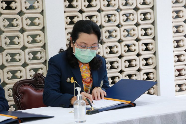 ลงนามถวายพระพร เนื่องในวันคล้ายวันประสูติ พระเจ้าวรวงศ์เธอ พระองค์เจ้าสิริภาจุฑาภรณ์ — 4 พฤษภาคม 2025 — สถาบันเทคโนโลยีจิตรลดา CDTI