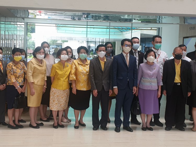 คณะผู้บริหารสถาบันเทคโนโลยีจิตรลดาเข้าเยี่ยมชมวิทยาลัยดุสิตธานี — 5 พฤษภาคม 2025 — สถาบันเทคโนโลยีจิตรลดา CDTI