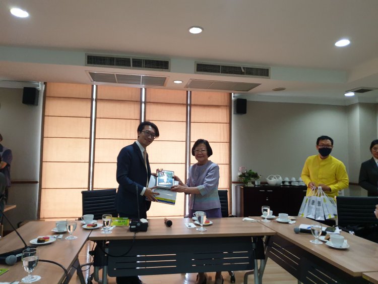 คณะผู้บริหารสถาบันเทคโนโลยีจิตรลดาเข้าเยี่ยมชมวิทยาลัยดุสิตธานี — 5 พฤษภาคม 2025 — สถาบันเทคโนโลยีจิตรลดา CDTI