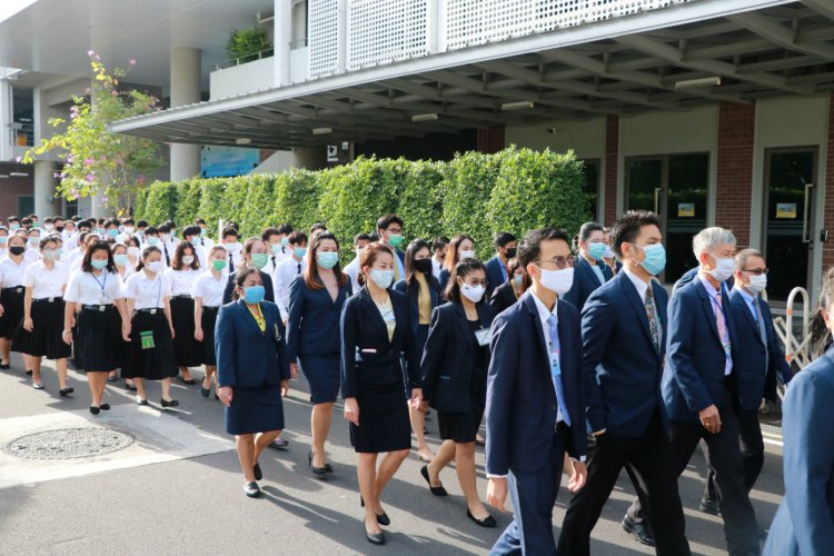 วางพวงมาลาเนื่องในวันปิยมหาราช — 2 พฤษภาคม 2025 — สถาบันเทคโนโลยีจิตรลดา CDTI