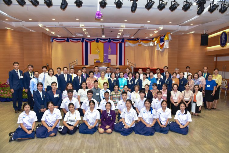 แสดงมุทิตาจิตวันคล้ายวันเกิดท่านผู้หญิงอังกาบ บุณยัษฐิติ — 6 พฤษภาคม 2025 — สถาบันเทคโนโลยีจิตรลดา CDTI