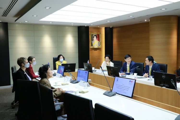 ต้อนรับคณะทูตฝรั่งเศส — 8 พฤษภาคม 2025 — สถาบันเทคโนโลยีจิตรลดา CDTI