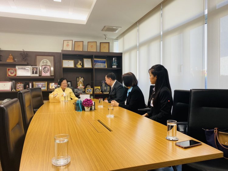 รับมอบของขวัญวันปีใหม่จากไทยสแตนเลย์การไฟฟ้า — 9 พฤษภาคม 2025 — สถาบันเทคโนโลยีจิตรลดา CDTI