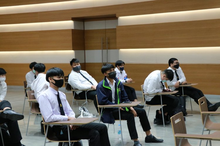 บรรยายพิเศษ "เทคนิคการนำเสนอแบบมืออาชีพ" — 9 พฤษภาคม 2025 — สถาบันเทคโนโลยีจิตรลดา CDTI