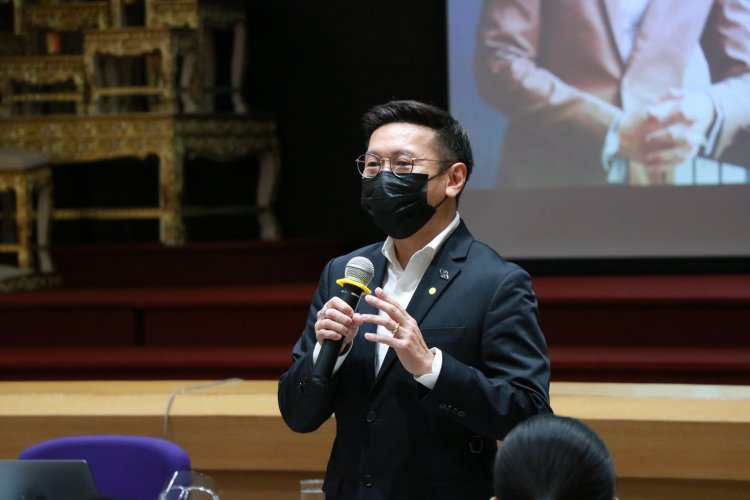 บรรยายพิเศษ "เทคนิคการนำเสนอแบบมืออาชีพ" — 9 พฤษภาคม 2025 — สถาบันเทคโนโลยีจิตรลดา CDTI