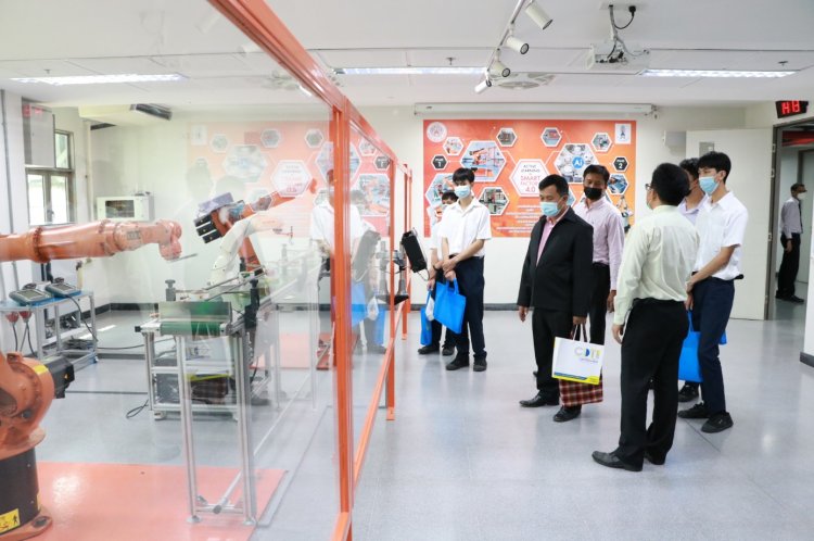 แนะแนวการศึกษาต่อในระดับปริญญาตรี — 9 พฤษภาคม 2025 — สถาบันเทคโนโลยีจิตรลดา CDTI