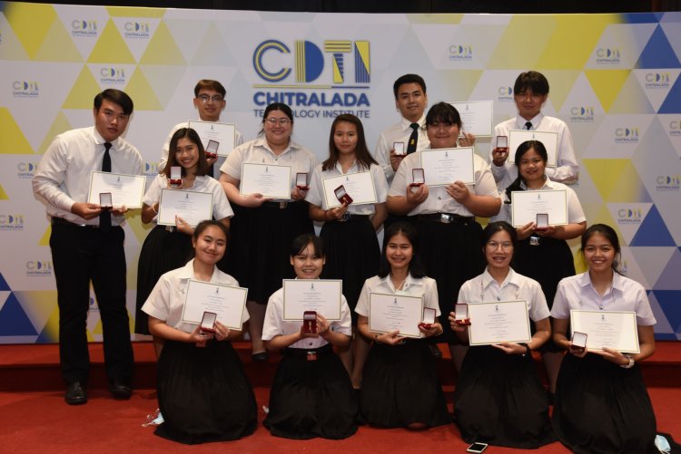พิธีมอบใบประกาศและเข็มเชิดชูเกียรติ — 26 เมษายน 2025 — สถาบันเทคโนโลยีจิตรลดา CDTI