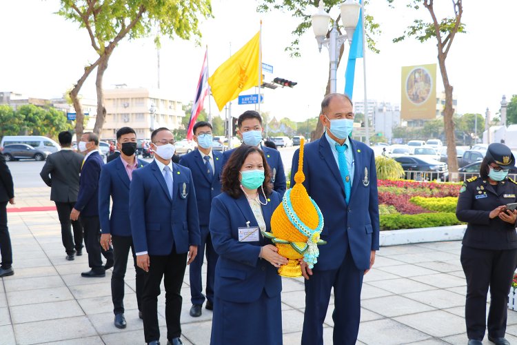 วางพานพุ่ม รัชกาลที่ 3 — 2 พฤษภาคม 2025 — สถาบันเทคโนโลยีจิตรลดา CDTI