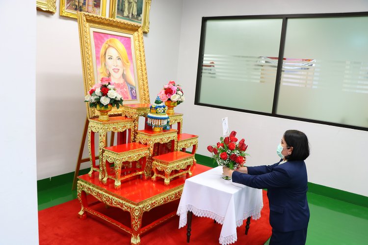 ถวายแจกันดอกไม้วันคล้ายวันประสูติทูลกระหม่อมหญิงอุบลรัตนราชกัญญา สิริวัฒนาพรรณวดี — 5 พฤษภาคม 2025 — สถาบันเทคโนโลยีจิตรลดา CDTI