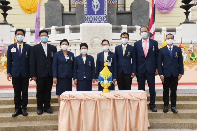 วางพานพุ่มถวายราชสักการะ — 4 พฤษภาคม 2025 — สถาบันเทคโนโลยีจิตรลดา CDTI