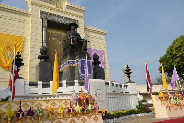 วางพานพุ่มถวายราชสักการะ — 4 พฤษภาคม 2025 — สถาบันเทคโนโลยีจิตรลดา CDTI