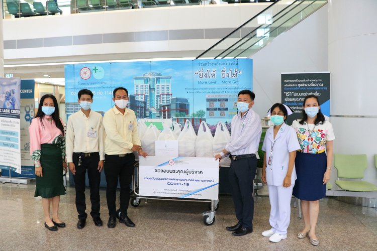 มอบอาหารกล่องแก่บุคลากรทางการแพทย์ วันที่ 3 — 6 พฤษภาคม 2025 — สถาบันเทคโนโลยีจิตรลดา CDTI