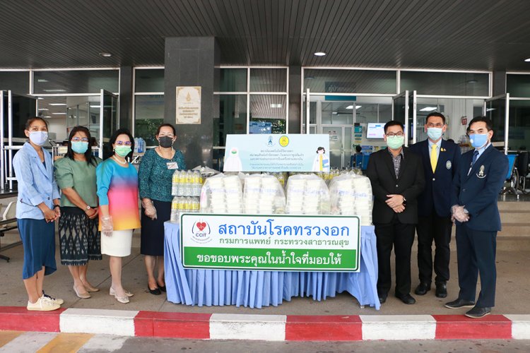 มอบอาหารกล่องแก่บุคลากรทางการแพทย์ ครั้งที่ 23 — 9 พฤษภาคม 2025 — สถาบันเทคโนโลยีจิตรลดา CDTI