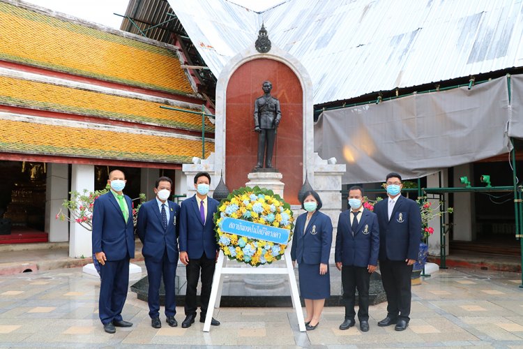 วางพวงมาลา รัชกาลที่ 8 — 2 พฤษภาคม 2025 — สถาบันเทคโนโลยีจิตรลดา CDTI