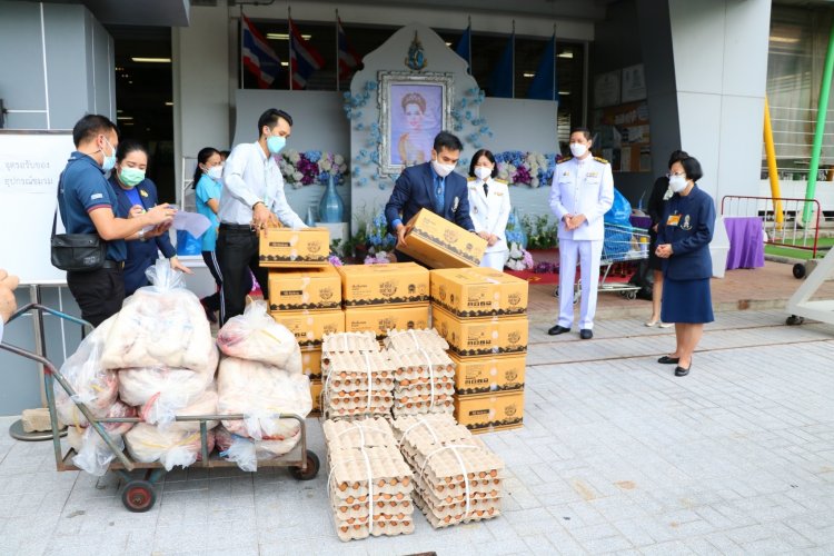ส่งมอบวัตถุดิบพระราชทานแก่โครงการ “อว.พารอด” — 3 พฤษภาคม 2025 — สถาบันเทคโนโลยีจิตรลดา CDTI