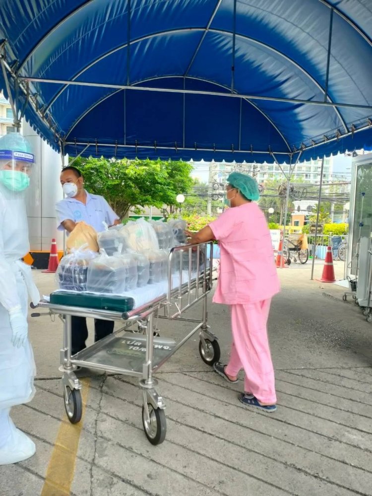 สถาบันเทคโนโลยีจิตรลดาส่งมอบสิ่งของและวัตถุดิบ — 9 พฤษภาคม 2025 — สถาบันเทคโนโลยีจิตรลดา CDTI