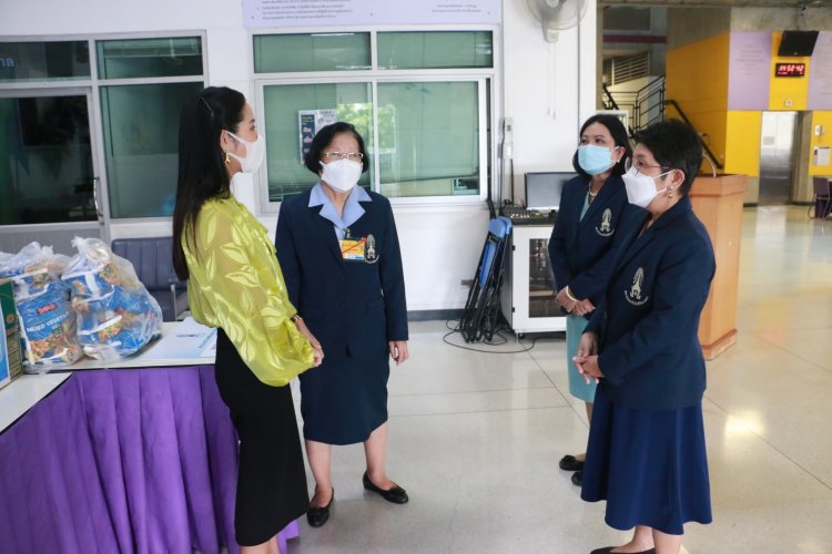ส่งมอบวัตถุดิบพระราชทานแก่โรงพยาบาลสนาม ศูนย์พักคอย มหาวิทยาลัยธุรกิจบัณฑิต — 5 พฤษภาคม 2025 — สถาบันเทคโนโลยีจิตรลดา CDTI