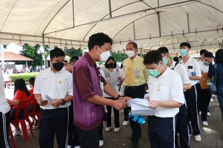 ฉีดวัคซีนป้องกัน COVID – 19 (Sinopharm) โครงการ “VACC 2 School” — 3 พฤษภาคม 2025 — สถาบันเทคโนโลยีจิตรลดา CDTI