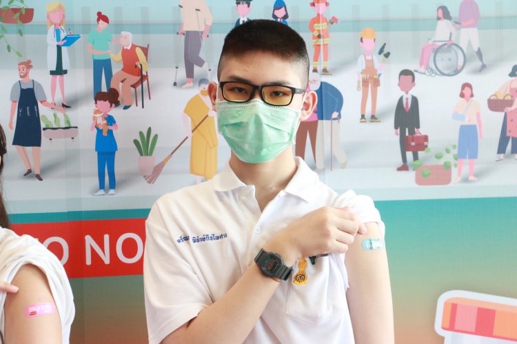 ฉีดวัคซีนป้องกัน COVID – 19 (Sinopharm) โครงการ “VACC 2 School” — 3 พฤษภาคม 2025 — สถาบันเทคโนโลยีจิตรลดา CDTI