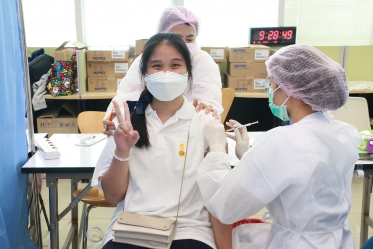 ฉีดวัคซีนปัองกันโรคติดเชื้อไวรัสโคโรนา 2019 (COVID -19) — 5 พฤษภาคม 2025 — สถาบันเทคโนโลยีจิตรลดา CDTI