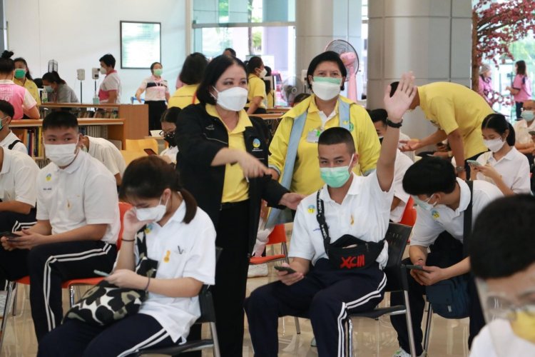 ฉีดวัคซีนปัองกันโรคติดเชื้อไวรัสโคโรนา 2019 (COVID -19) — 5 พฤษภาคม 2025 — สถาบันเทคโนโลยีจิตรลดา CDTI