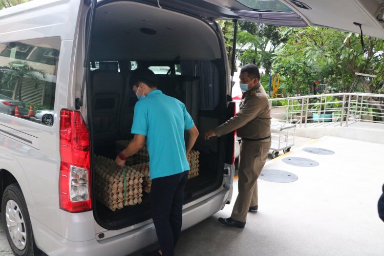 ส่งมอบวัตถุดิบพระราชทาน — 5 พฤษภาคม 2025 — สถาบันเทคโนโลยีจิตรลดา CDTI