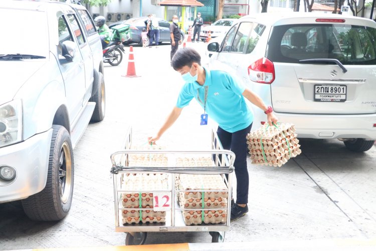 ส่งมอบวัตถุดิบพระราชทาน — 5 พฤษภาคม 2025 — สถาบันเทคโนโลยีจิตรลดา CDTI