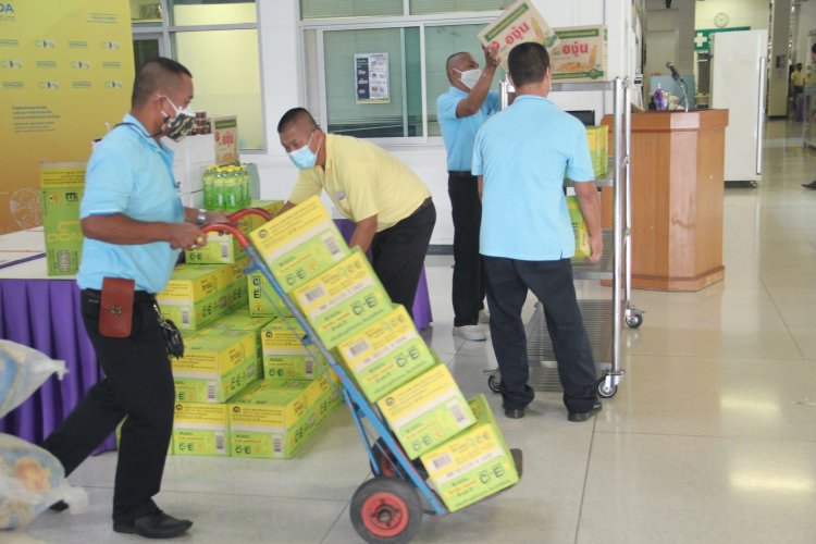 มอบวัตถุดิบและสิ่งของเพื่อช่วยเหลือผู้ประสบอุทกภัย — 9 พฤษภาคม 2025 — สถาบันเทคโนโลยีจิตรลดา CDTI